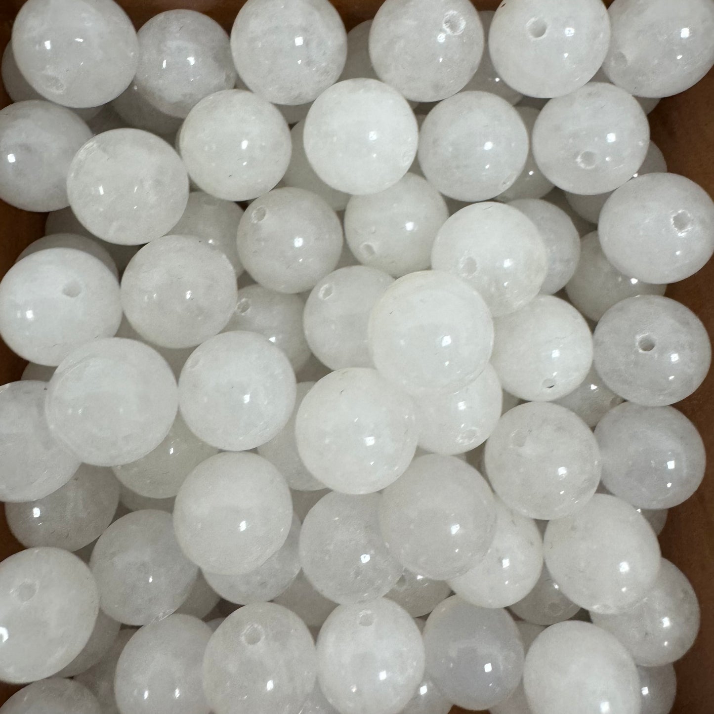 White jasper 10mm round bead 40 pcs with string kit